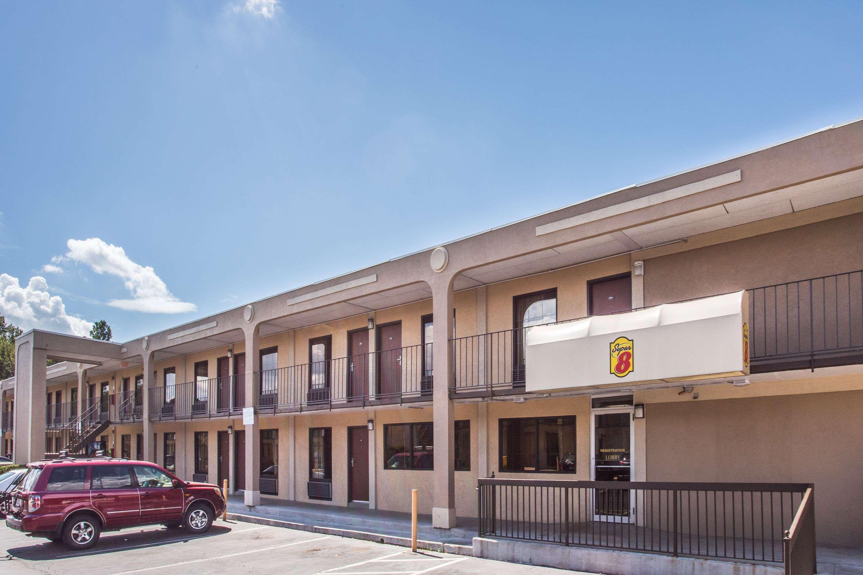 Hotel Super 8 By Wyndham Camp Springs/Andrews Afb Dc Area Exterior foto